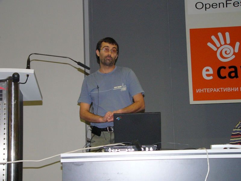 openfest-mishinev 20051030 026